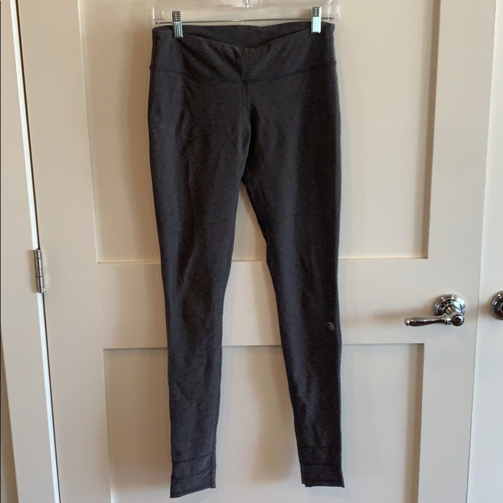 MPG gray mid rise workout Leggingd